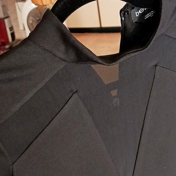 Vintage- BEBE black "ponte" dress. Sz LG,,mesh design sides and front. NEW - Picture 3 of 16
